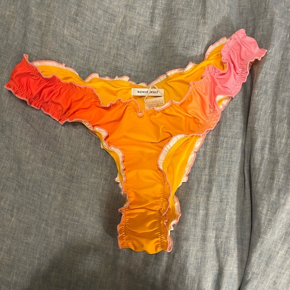 Weworewhat Baby Pink Gradient Scrunchie Delilah Bottom - NWOT size small - Picture 5 of 8